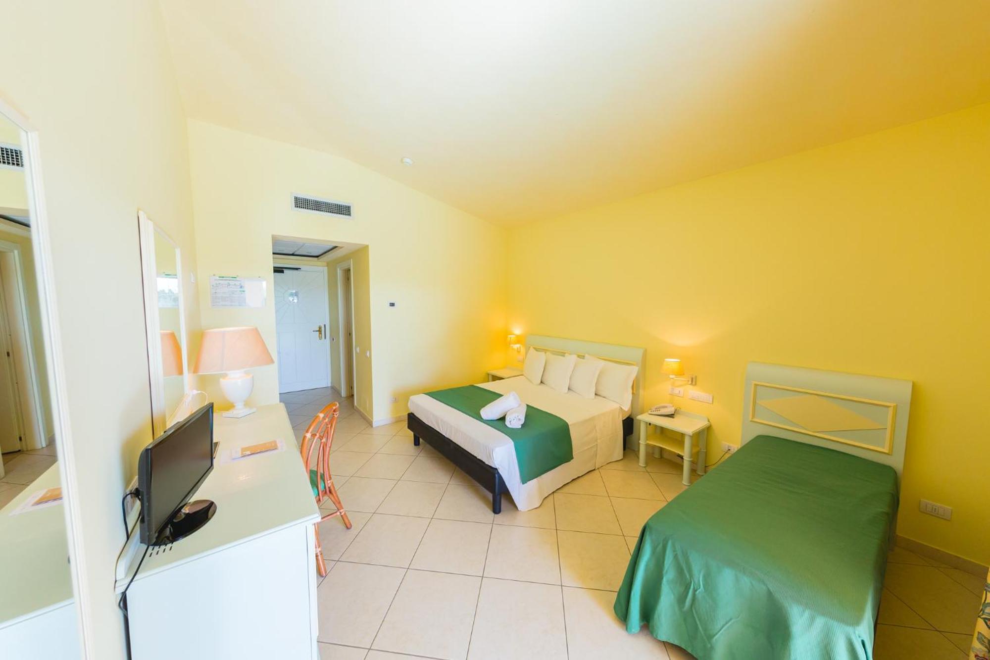 Argonauti Greenblu Resort Марина-ді-Пістіччі Екстер'єр фото